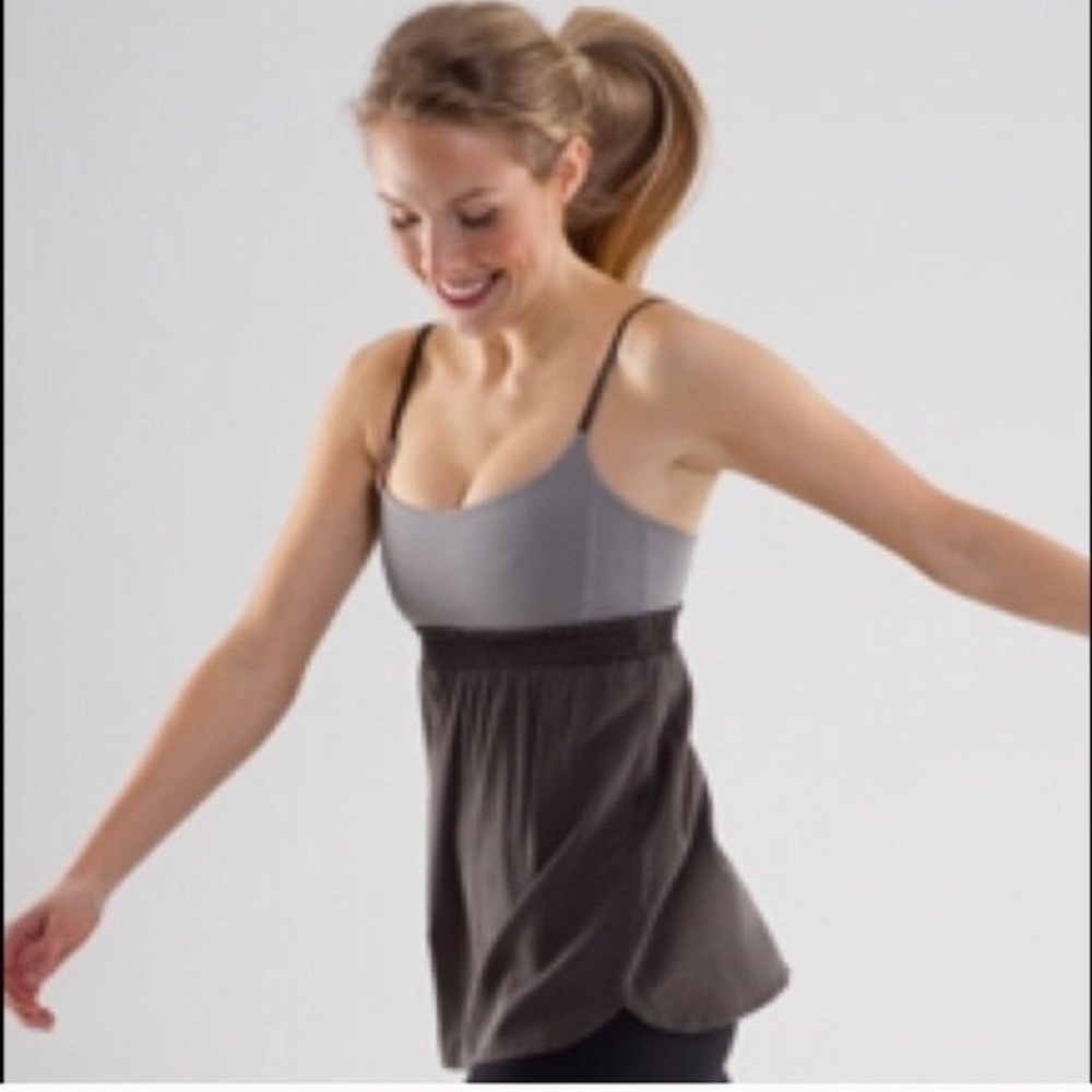 ⚡️3 for 20 ⚡️ LuLuLemon Athletics Bliss tanks - Picture 2 of 6